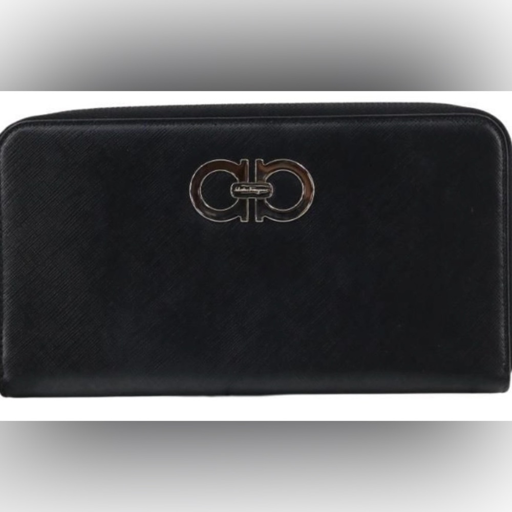 Black Ferragamo Continental Wallet in EUC
